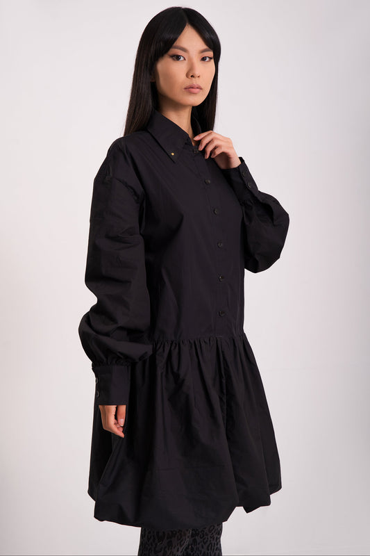 Camisa negra de gran tamaño