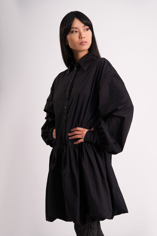 Camisa negra de gran tamaño