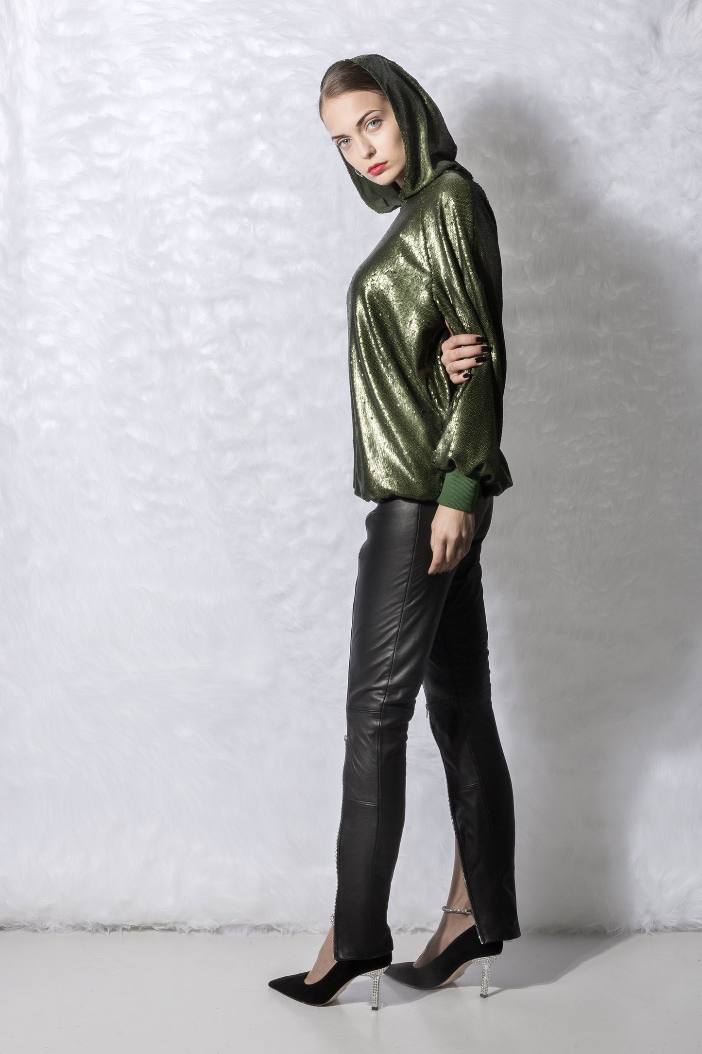 Sudadera con capucha de lentejuelas